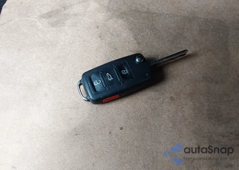 2010 Volkswagen Tiguan S из США, поврежденный, VIN WVGAV7AX9AW523778